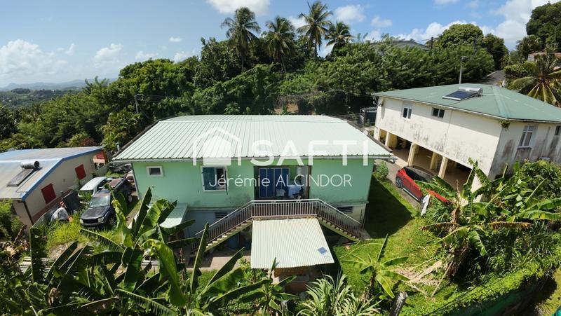 Maison - 175 m² - 8 pièces