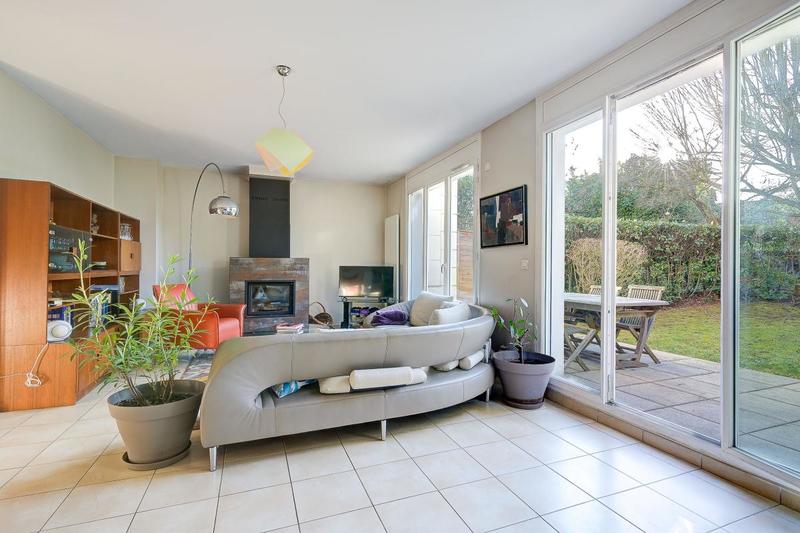 Maison - 189 m² - 5 pièces