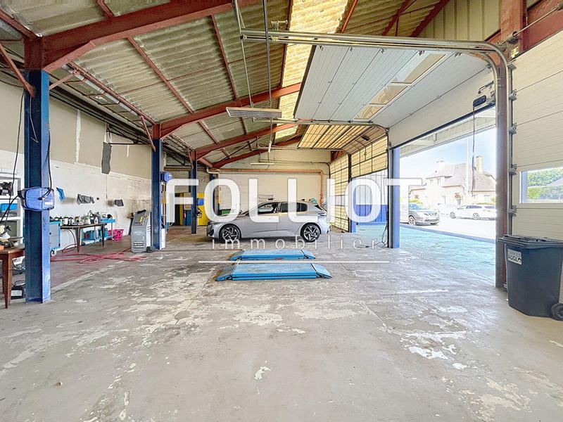 Local commercial - 630 m²