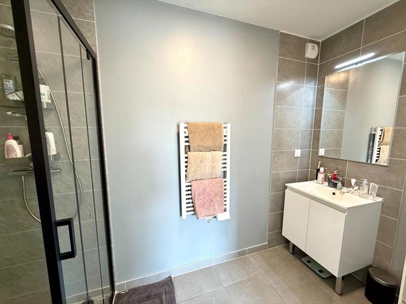 Maison - 98 m² - 4 pièces