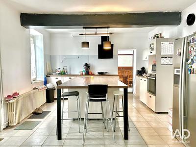 Maison - 145 m² - 4 pièces