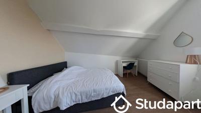 Chambre - 192 m² - 1 pièce