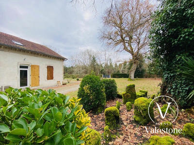 Maison - 181 m² - 8 pièces