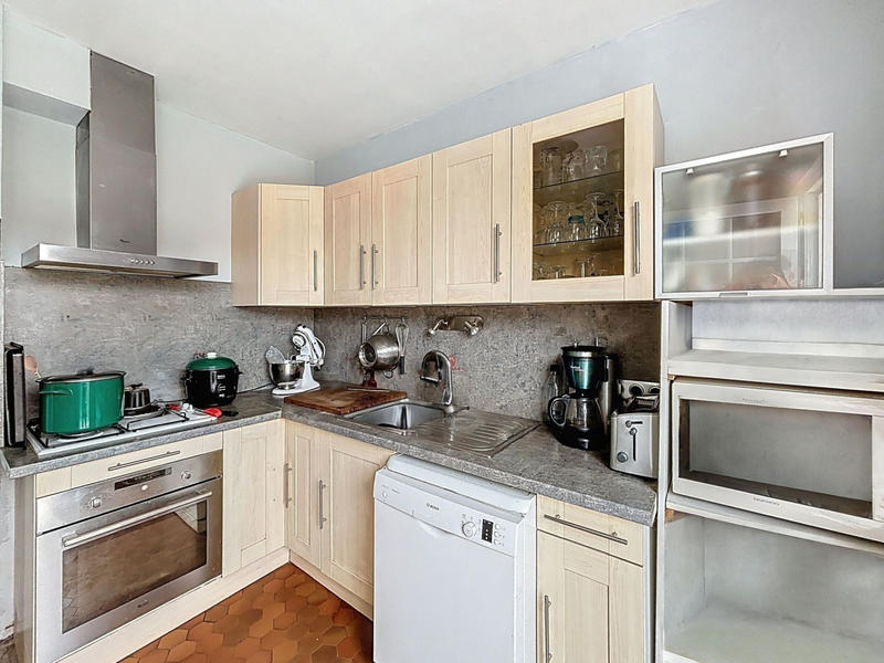 Maison - 98 m² - 5 pièces