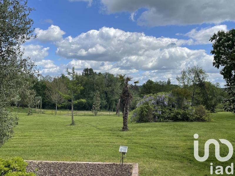 Maison - 580 m² - 11 pièces