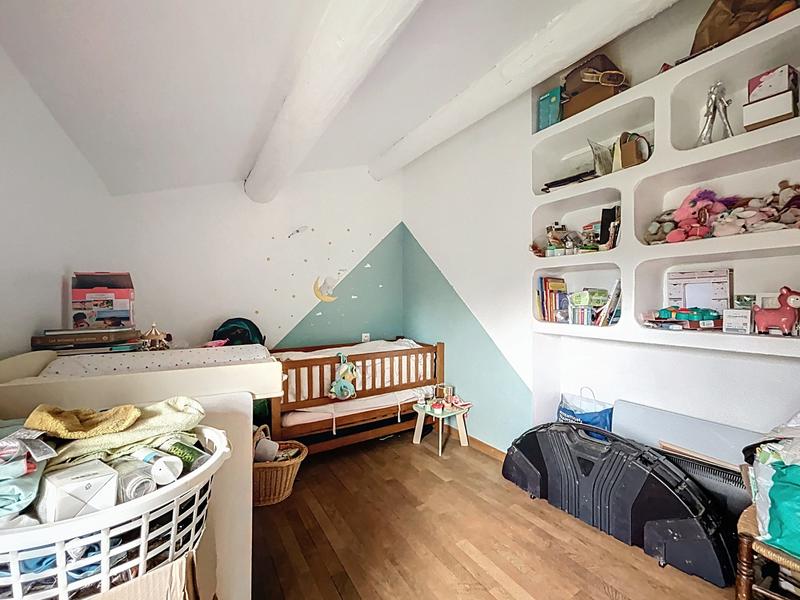 Villa - 104 m² - 5 pièces