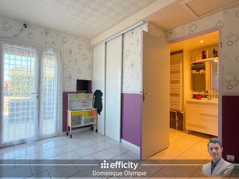 Maison - 160 m² - 7 pièces