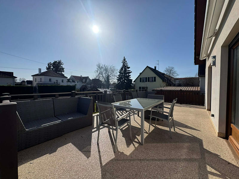 Maison - 137 m² - 5 pièces