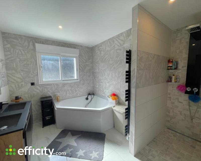 Pavillon - 126 m² - 5 pièces