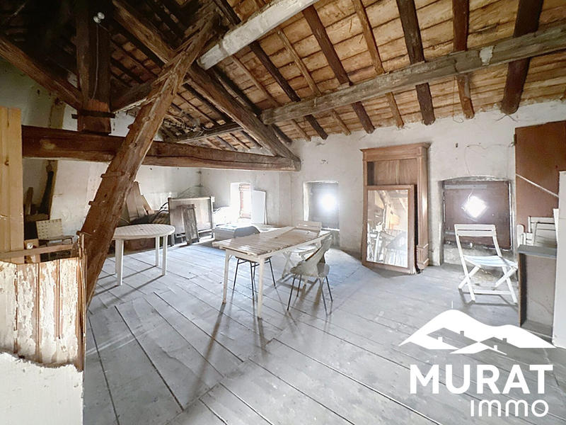 Maison - 168 m² - 7 pièces