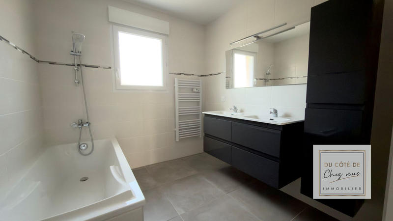 Maison - 111 m² - 5 pièces