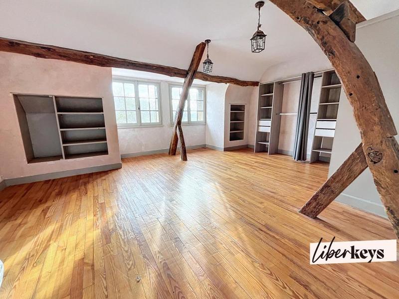 Maison - 159 m² - 6 pièces