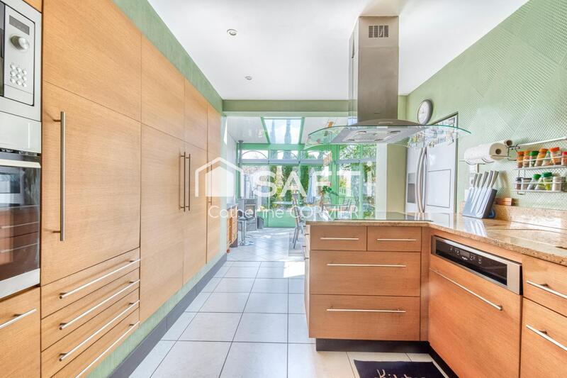 Maison - 128 m² - 6 pièces