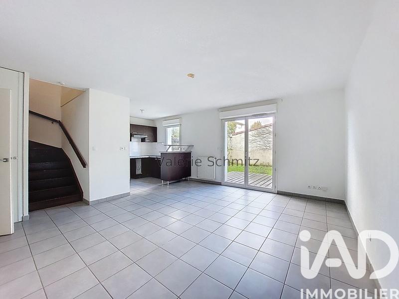 Maison - 83 m² - 4 pièces