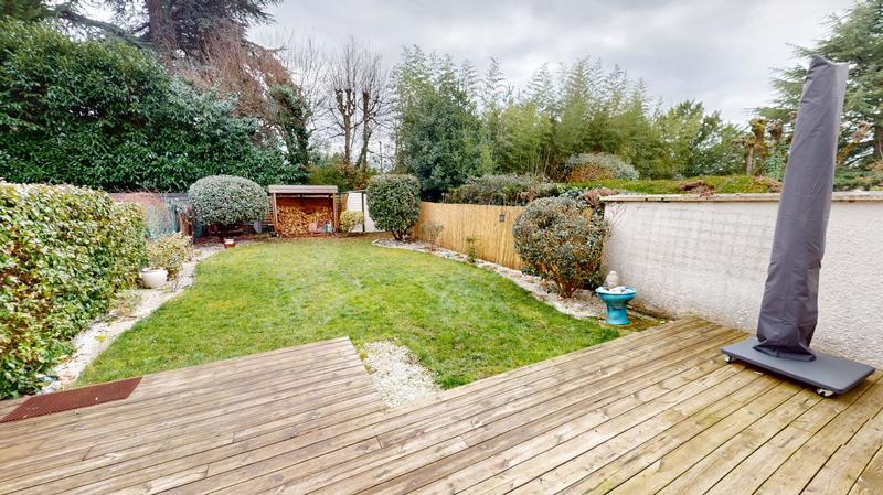 Maison traditionnelle - 161 m² - 6 pièces