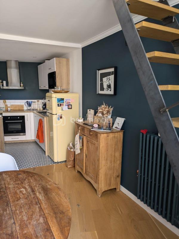 Loft - 83 m² - 3 pièces