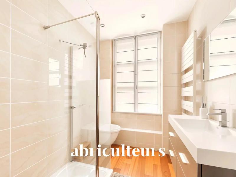 Maison - 152 m² - 7 pièces