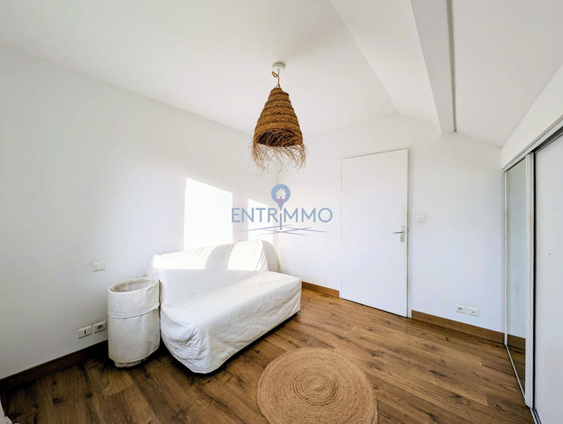 Maison - 96 m² - 5 pièces