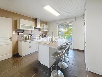 Maison - 86 m² - 4 pièces