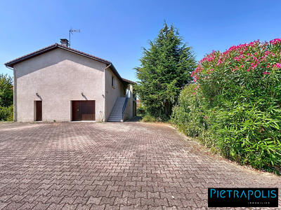 Maison - 135 m² - 6 pièces