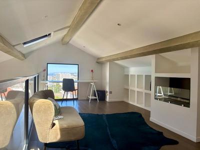 Maison - 169 m² - 5 pièces