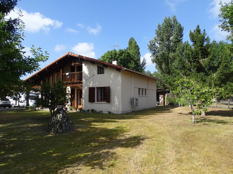Maison - 122 m² - 6 pièces