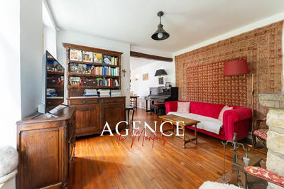 Maison - 179 m² - 5 pièces