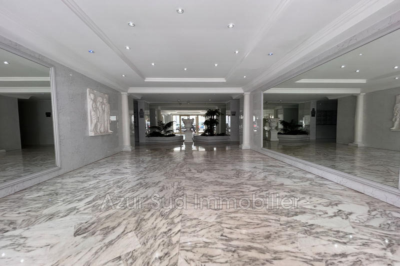 Appartement - 93 m² - 3 pièces