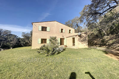 Villa - 134 m² - 4 pièces