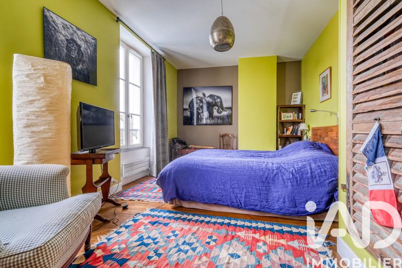 Maison - 180 m² - 7 pièces