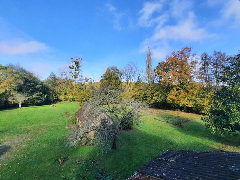 Moulin - 234 m² - 9 pièces