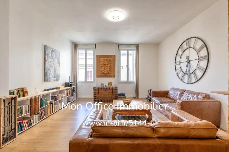 Appartement - 100 m² - 4 pièces