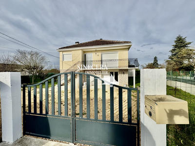 Maison - 100 m² - 5 pièces