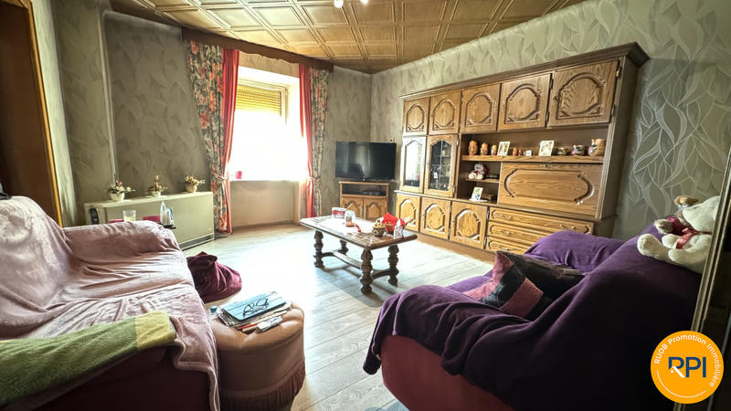 Maison - 193 m² - 7 pièces