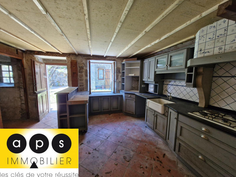 Maison - 150 m² - 5 pièces