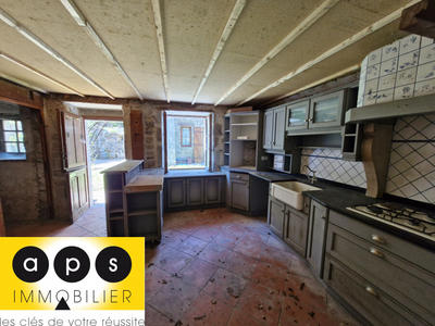 Maison - 150 m² - 5 pièces