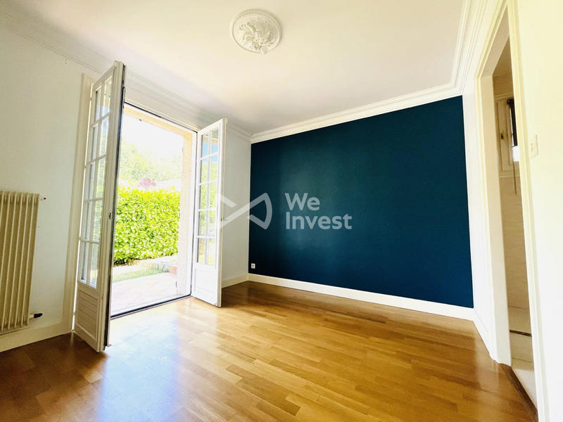 Villa - 192 m² - 8 pièces