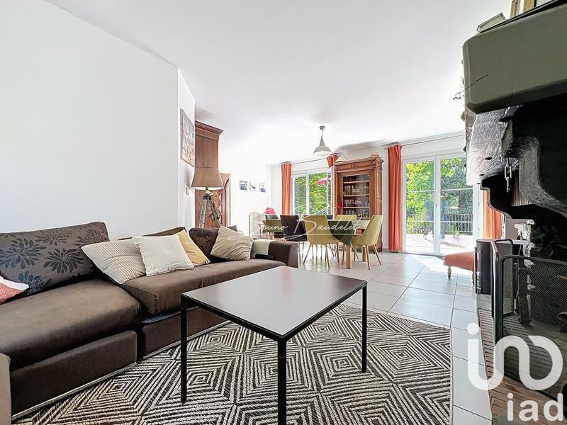 Maison - 200 m² - 6 pièces