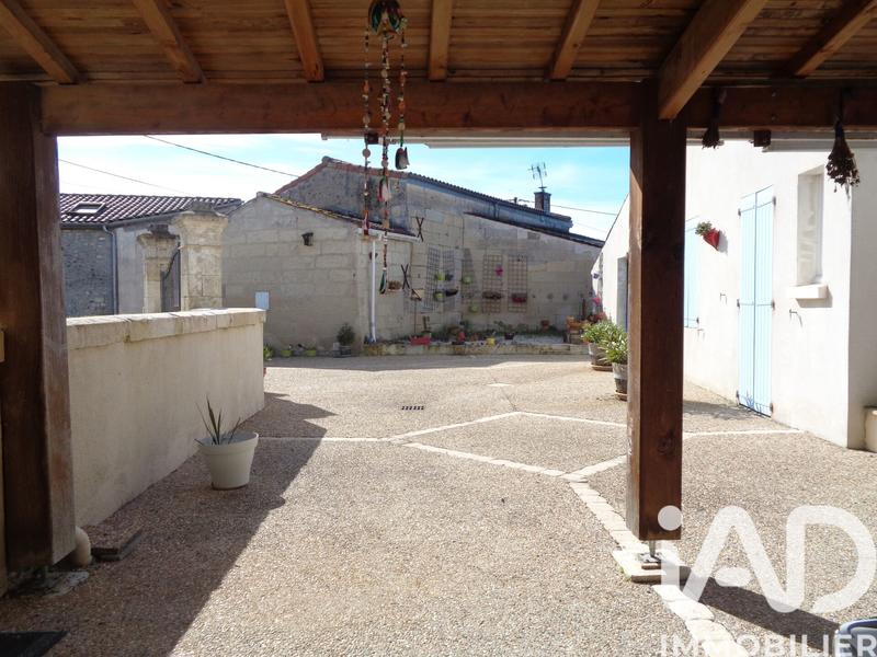 Maison - 196 m² - 6 pièces