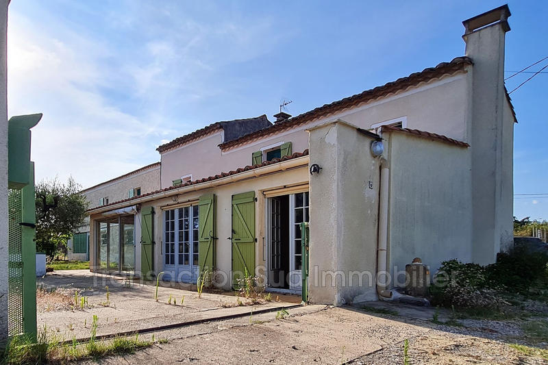 Maison - 220 m² - 9 pièces