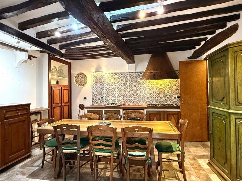 Maison de village - 200 m² - 5 pièces