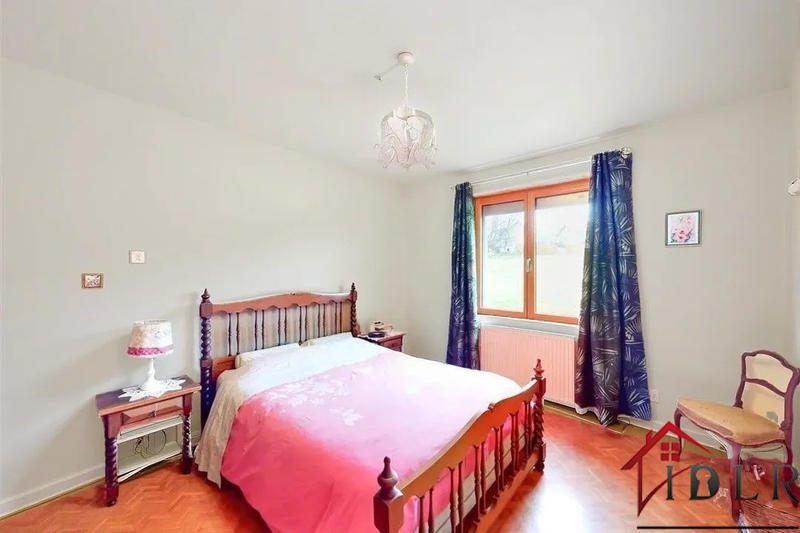 Maison - 160 m² - 8 pièces