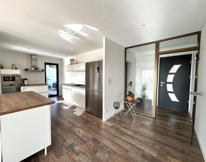 Propriété - 132 m² - 4 pièces