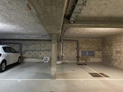 Parking - 24 m²