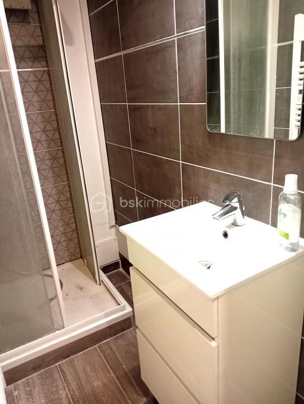 Immeuble - 200 m² - 11 pièces