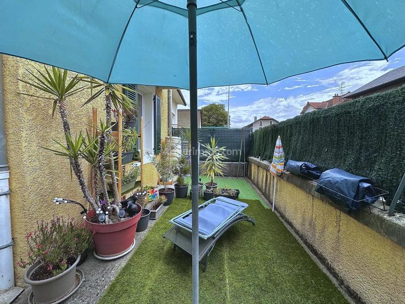 Immeuble - 150 m² - 9 pièces