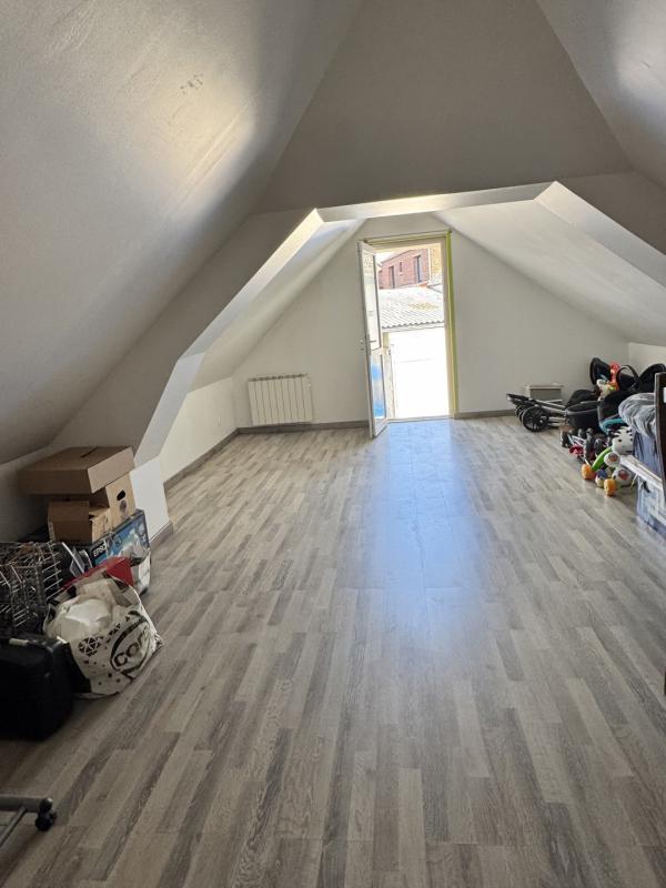 Maison de campagne - 180 m² - 12 pièces