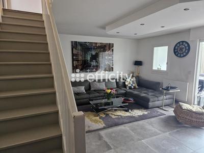 Maison - 109 m² - 5 pièces