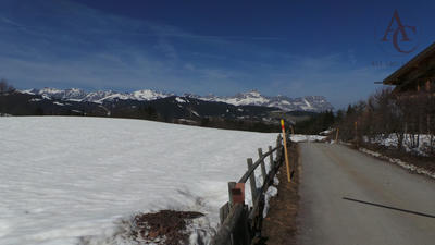 Châlet - 391 m² - 8 pièces