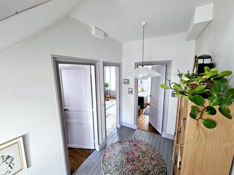 Maison de ville - 139 m² - 7 pièces